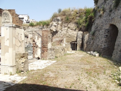 House of the Tuscan Colonnade (Casa del Colonnato Tuscanico) (Herculaneum)